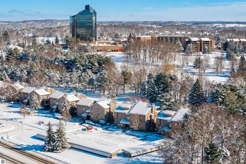 Tiny photo for 5558 Golfview Court, Williamsburg, MI 49690 (MLS # 1940689)