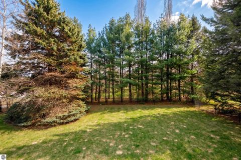 Tiny photo for 4005 Hearthside Drive, Traverse City, MI 49684 (MLS # 1944481)