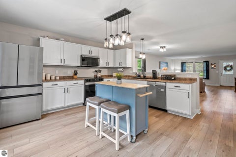 Tiny photo for 9643 Pattys Lane, Traverse City, MI 49684 (MLS # 1946544)