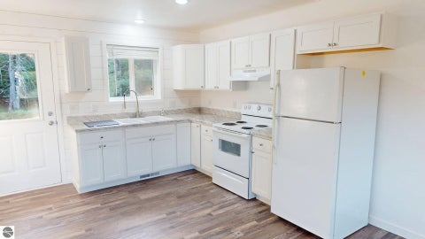 Tiny photo for 447449 S Main Street, Roscommon, MI 48653 (MLS # 1949614)