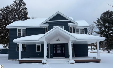 Tiny photo for 302 W Dresden Street, Kalkaska, MI 49646 (MLS # 1941418)