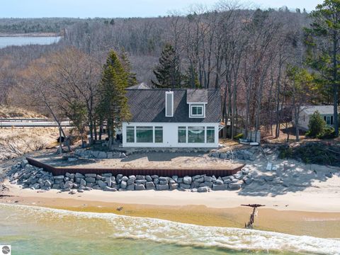 Tiny photo for 3126 Lake Shore Road, Manistee, MI 49660 (MLS # 1943808)