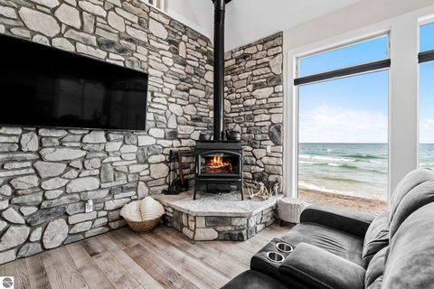 Tiny photo for 3126 Lake Shore Road, Manistee, MI 49660 (MLS # 1943808)