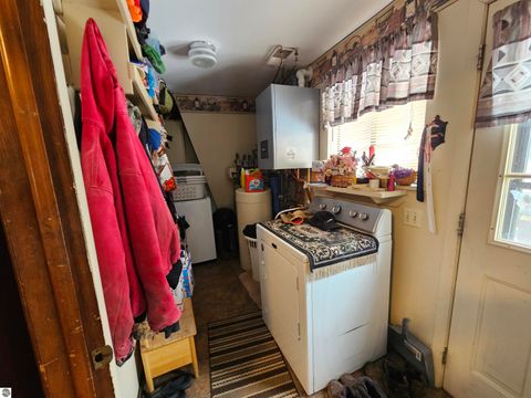 Tiny photo for 5800 Townhall Road, Hale, MI 48739 (MLS # 1942506)