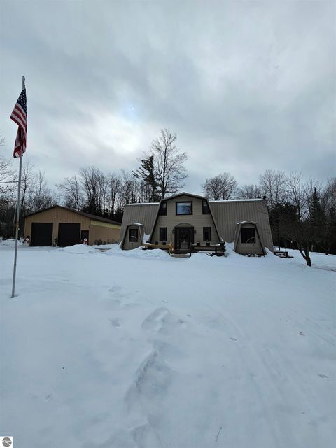 Tiny photo for 5800 Townhall Road, Hale, MI 48739 (MLS # 1942506)