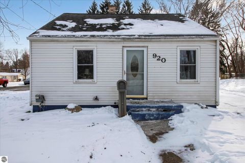 Tiny photo for 920 Ely Street, Alma, MI 48801 (MLS # 1942202)