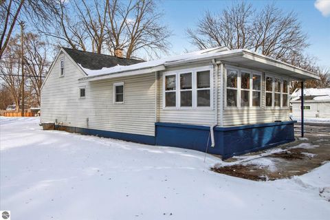 Tiny photo for 920 Ely Street, Alma, MI 48801 (MLS # 1942202)