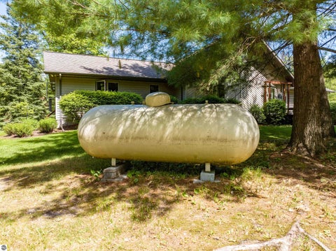 Tiny photo for 2022 N Clear Lake Road, West Branch, MI 48661 (MLS # 1946170)