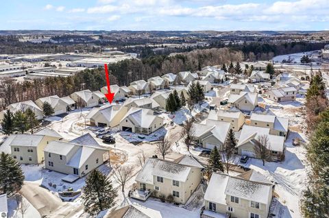 Tiny photo for 2839 Ruby Street, Traverse City, MI 49684 (MLS # 1943074)