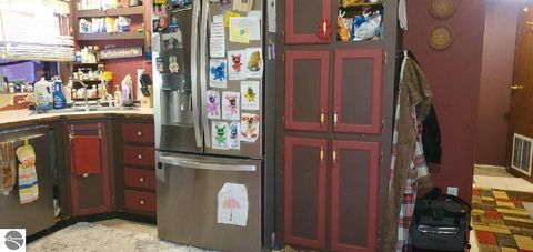 Tiny photo for 203 Fairview Blvd, Farwell, MI 48622 (MLS # 1943104)