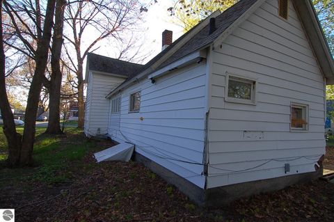 Tiny photo for 442 Boon Street, Cadillac, MI 49601 (MLS # 1945840)