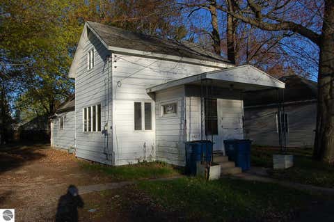 Tiny photo for 442 Boon Street, Cadillac, MI 49601 (MLS # 1945840)