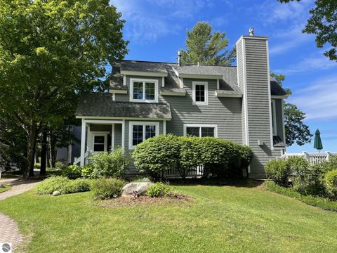 Tiny photo for 1 Fish House, Glen Arbor, MI 49636 (MLS # 1945847)