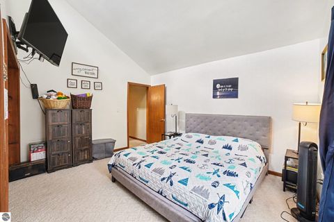 Tiny photo for 2790 S Gilmore Road, Mt Pleasant, MI 48858 (MLS # 1943805)