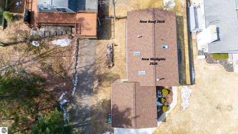 Tiny photo for 311 Iroquois Avenue, Prudenville, MI 48651 (MLS # 1943289)