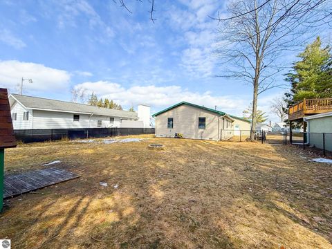 Tiny photo for 311 Iroquois Avenue, Prudenville, MI 48651 (MLS # 1943289)