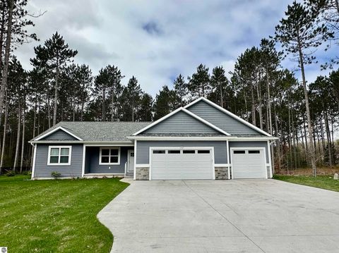Photo of 1947 Cascade Trail, Traverse City, MI 49685 (MLS # 1943009)