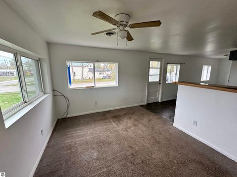 Tiny photo for 214 N Grover Avenue, Alma, MI 48801 (MLS # 1941531)