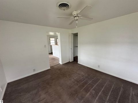 Tiny photo for 214 N Grover Avenue, Alma, MI 48801 (MLS # 1941531)