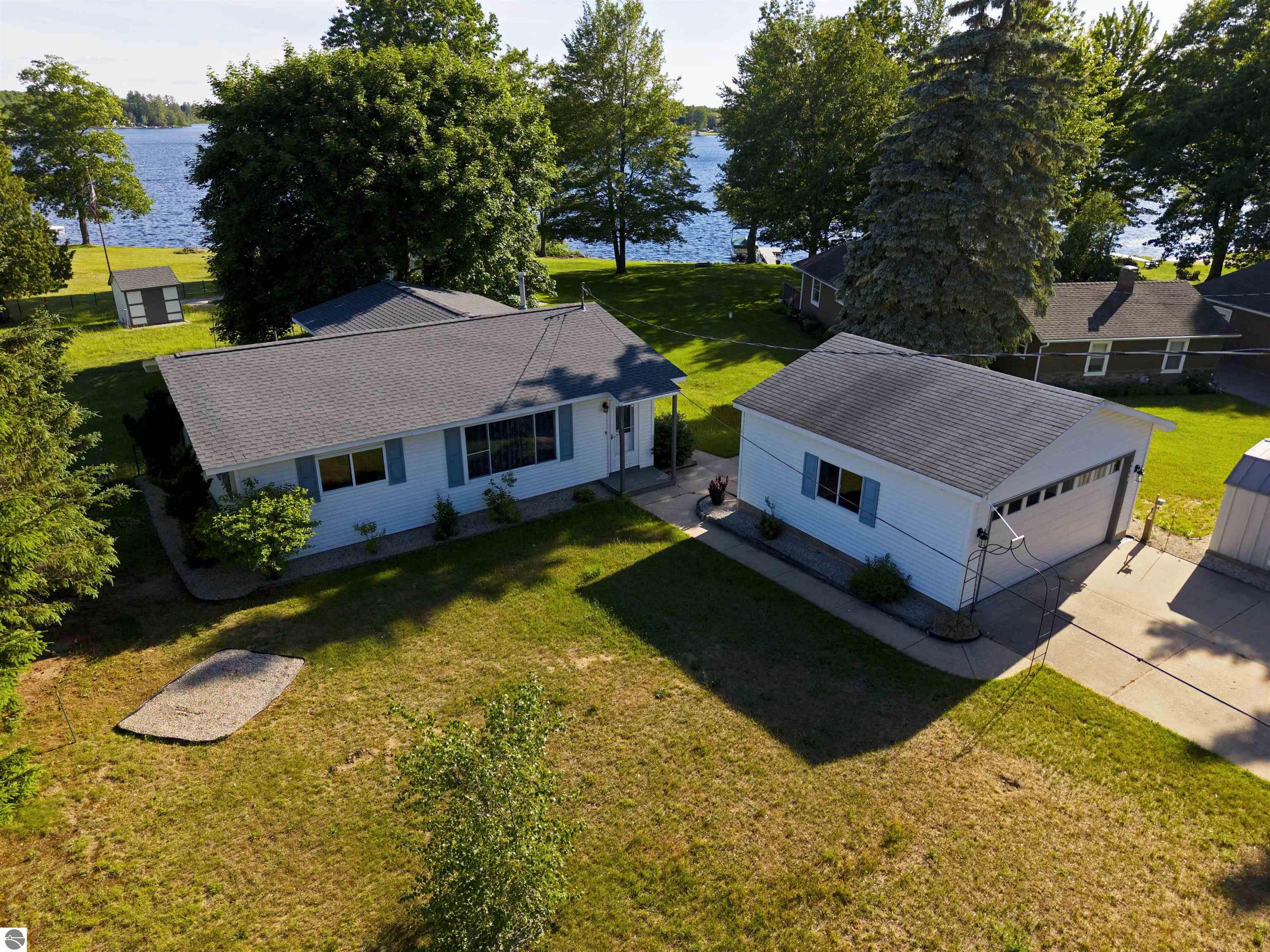 Photo 1 of 61 — 4960 Pine Drive, Kalkaska, MI 49646