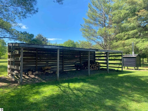 Tiny photo for 737 Sensabaugh Road, Lupton, MI 48635 (MLS # 1946061)
