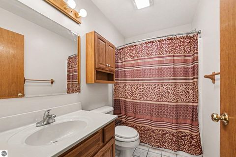 Tiny photo for 9933 Summit City Road, Kingsley, MI 49649 (MLS # 1946093)