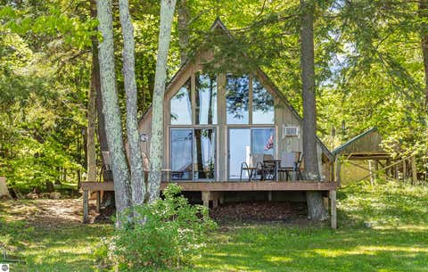 Tiny photo for 8580 N Bayview Avenue, Northport, MI 49670 (MLS # 1948097)