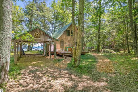 Tiny photo for 8580 N Bayview Avenue, Northport, MI 49670 (MLS # 1948097)