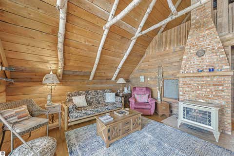 Tiny photo for 8580 N Bayview Avenue, Northport, MI 49670 (MLS # 1948097)