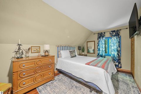 Tiny photo for 8580 N Bayview Avenue, Northport, MI 49670 (MLS # 1948097)