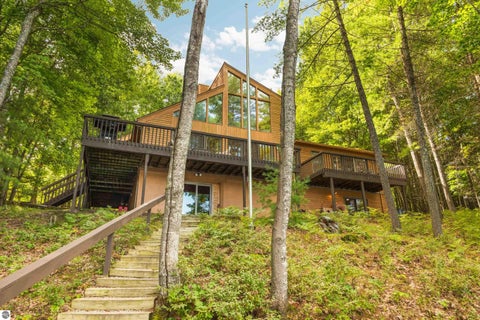 Tiny photo for 10 Island View Drive, Traverse City, MI 49696 (MLS # 1951186)