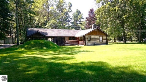Tiny photo for 8646 Deadstream Road, Honor, MI 49640 (MLS # 1946565)