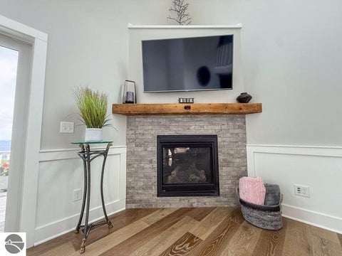 Tiny photo for 4876 W Houghton Lake Drive, Houghton Lake, MI 48629 (MLS # 1947514)
