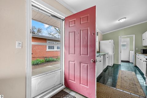 Tiny photo for 7965 Elm St, Taylor, MI 48180 (MLS # 1944008)