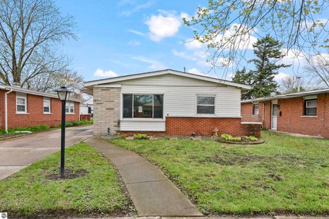 Tiny photo for 7965 Elm St, Taylor, MI 48180 (MLS # 1944008)