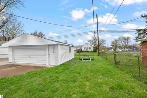 Tiny photo for 7965 Elm St, Taylor, MI 48180 (MLS # 1944008)