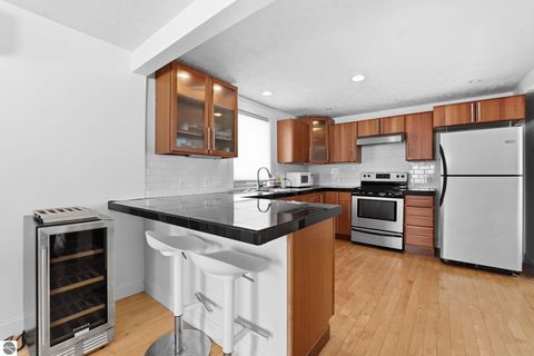 Tiny photo for 917 Walnut Street, Traverse City, MI 49686 (MLS # 1942631)