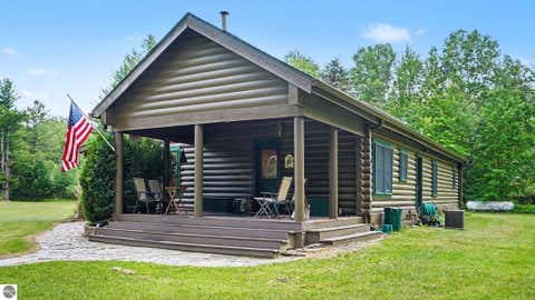 Tiny photo for 5280 S East County Line Road, Shepherd, MI 48883 (MLS # 1948413)