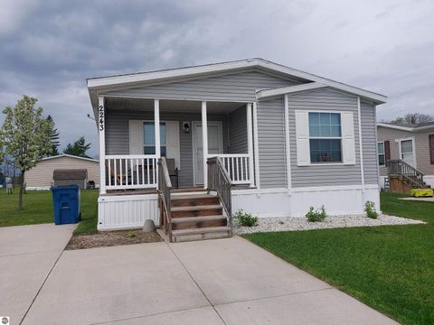 Tiny photo for 2243 Leisure Lane, Traverse City, MI 49686 (MLS # 1942437)