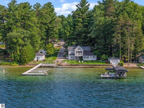 Tiny photo for 9321 N Long Lake Road, Traverse City, MI 49684 (MLS # 1949233)
