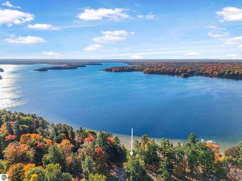 Tiny photo for 9321 N Long Lake Road, Traverse City, MI 49684 (MLS # 1949233)