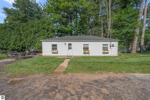 Tiny photo for 9321 N Long Lake Road, Traverse City, MI 49684 (MLS # 1949233)