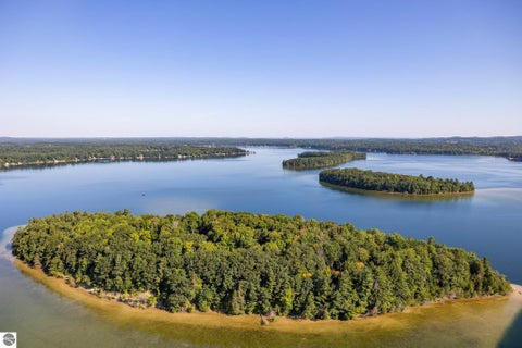 Tiny photo for 9321 N Long Lake Road, Traverse City, MI 49684 (MLS # 1949233)