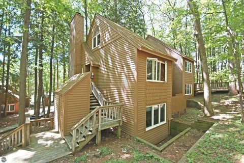 Tiny photo for 8 South Village, Glen Arbor, MI 49636 (MLS # 1942460)