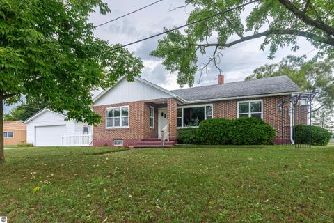 Tiny photo for 701 N Harris Street, Mt Pleasant, MI 48858 (MLS # 1950228)
