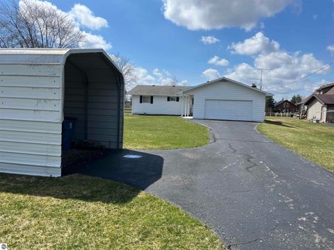 Photo of 716 Allen Court, Au Gres, MI 48703 (MLS # 1943777)