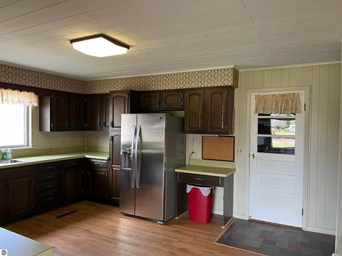 Tiny photo for 716 Allen Court, Au Gres, MI 48703 (MLS # 1943777)