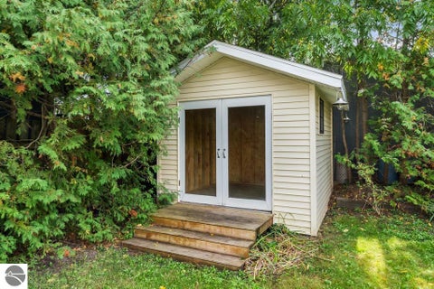 Tiny photo for 920 Michigan Street, Petoskey, MI 49770 (MLS # 1951103)