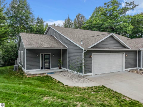 Photo of 137 Davidsen Shores Drive, Cadillac, MI 49601 (MLS # 1949893)