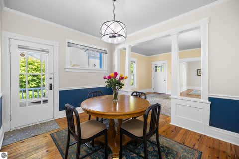 Tiny photo for 316 W Tenth Street, Traverse City, MI 49684 (MLS # 1946133)
